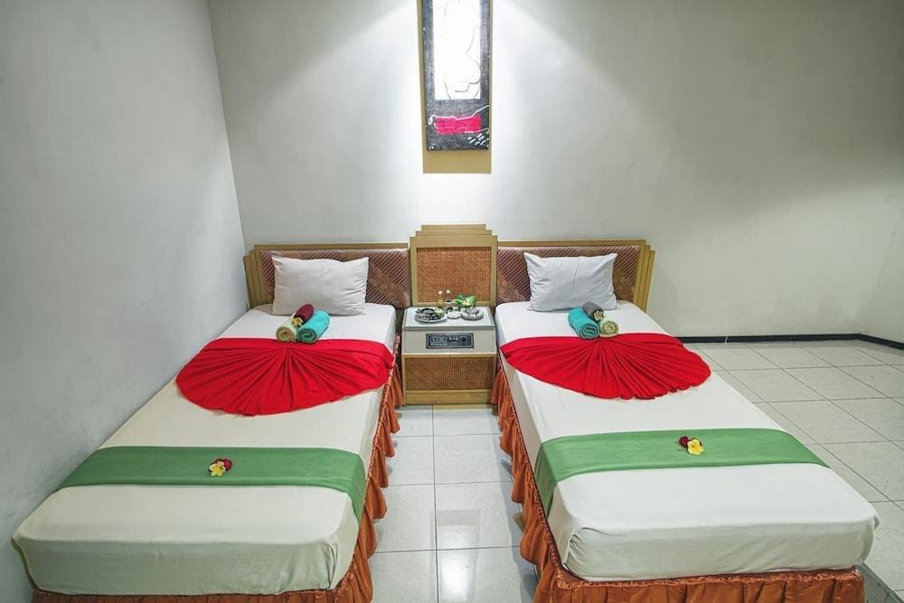 Hotel Montana Dua Malang Eksteriør billede